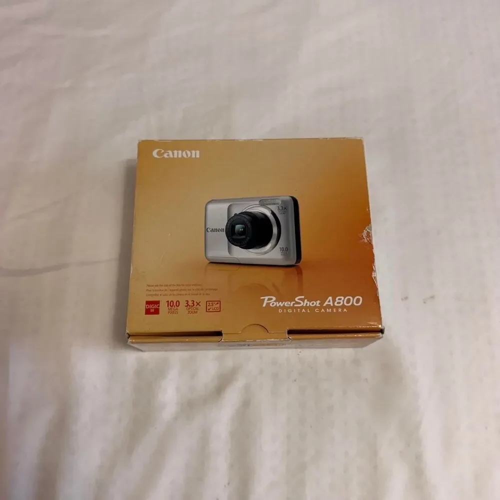 Canon Silver and Grey Cameras-and-accessories